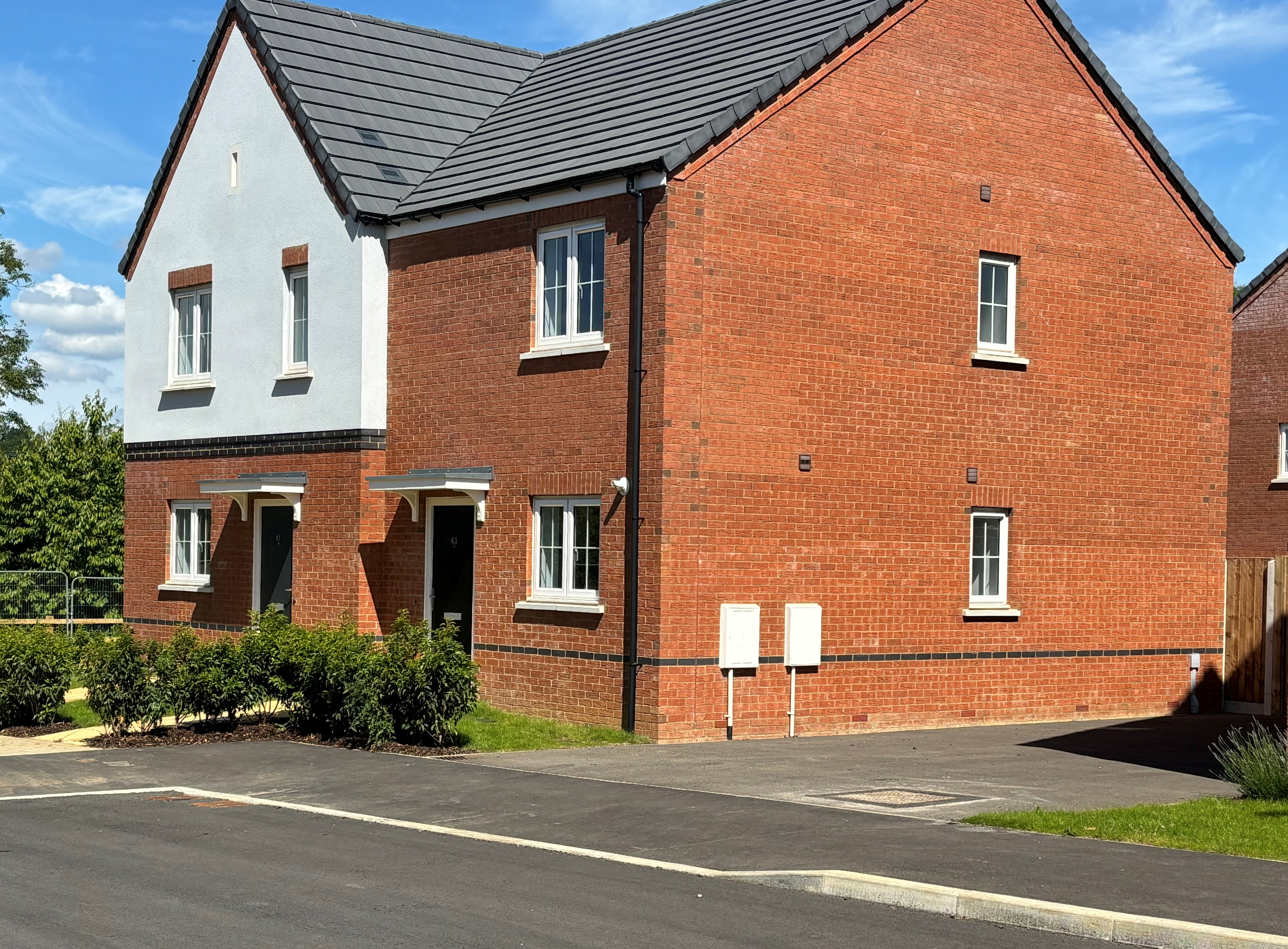 Photo of two new semi-detached houses